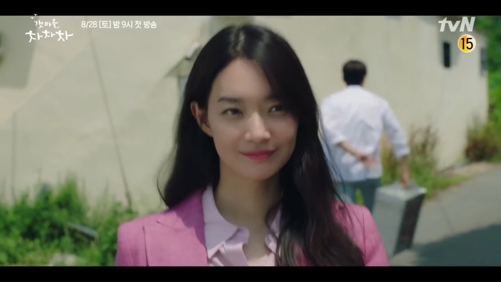 tvN新劇《海岸村恰恰恰》首波預告!金宣虎「雞婆班長」對上申敏兒「傲嬌女醫」展開熱鬧羅曼史~