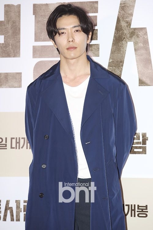 金材昱&鄭秀晶有望主演新劇《Crazy love》