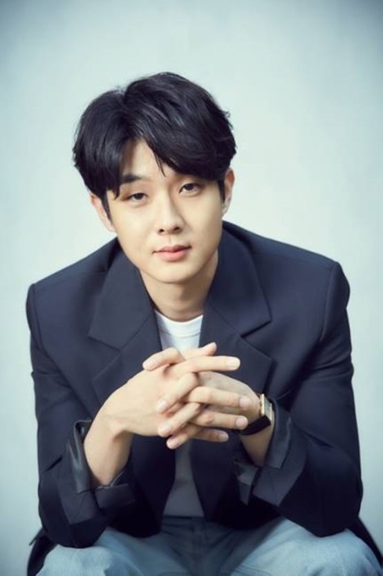 金多美、崔宇植、金聖喆、盧正義確認主演SBS新劇《那年我們》