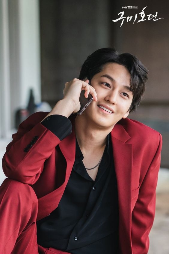 金汎確定聯手Rain出演tvN新劇《Ghost Doctor》！雙倍顏值+演技成下半年吸睛作之一～