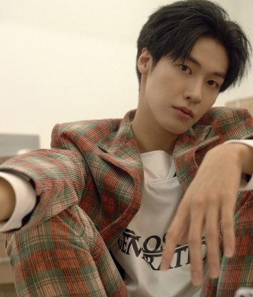 《無法抗拒的他》8位配角起底！「李宰旭初戀」楊惠智、「IU小三」李皓京，竟還有人在國外犯法？！