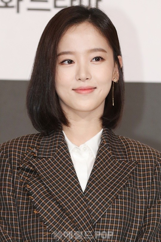 姜漢娜有望合作張赫&李準主演KBS新劇《紅丹心》