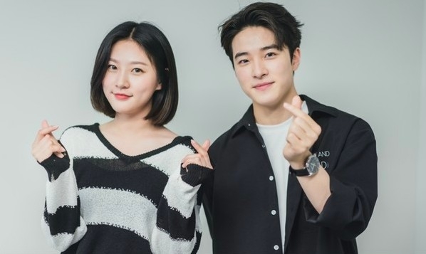 金賽綸與南多凜最近合作Kakao TV原創劇《優秀女巫賈斗心》