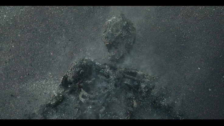 Netflix《地獄》首波預告！男子被處刑