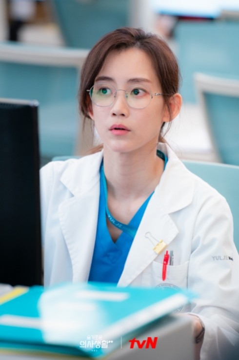 申鉉彬確定主演JTBC新劇《財閥家小兒子》