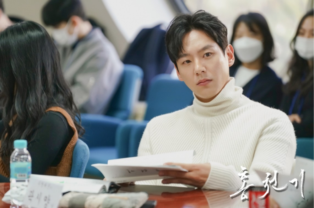 SBS新劇《紅天機》公開預告+首播定檔