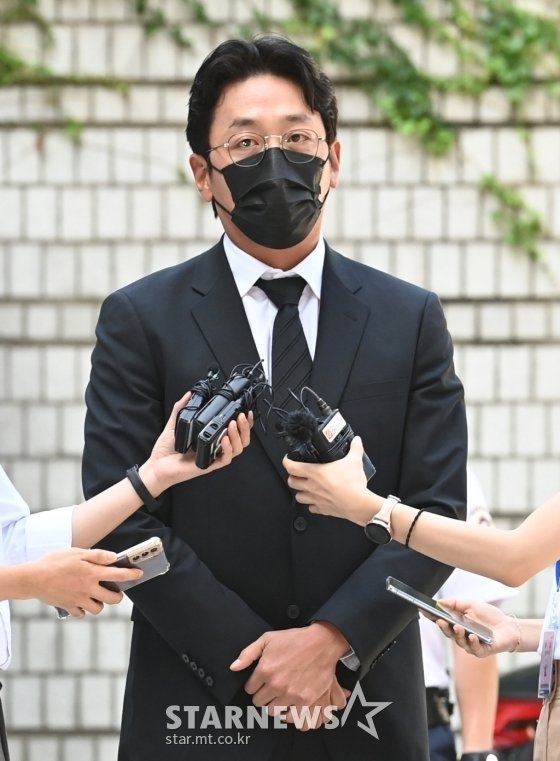 河正宇向大眾道歉