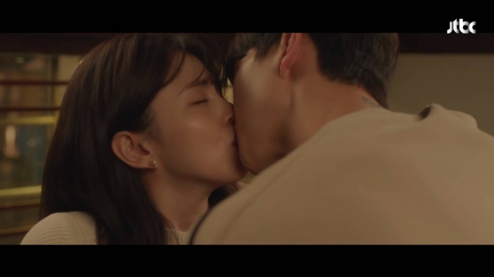 《無法抗拒的他》第7集劇情