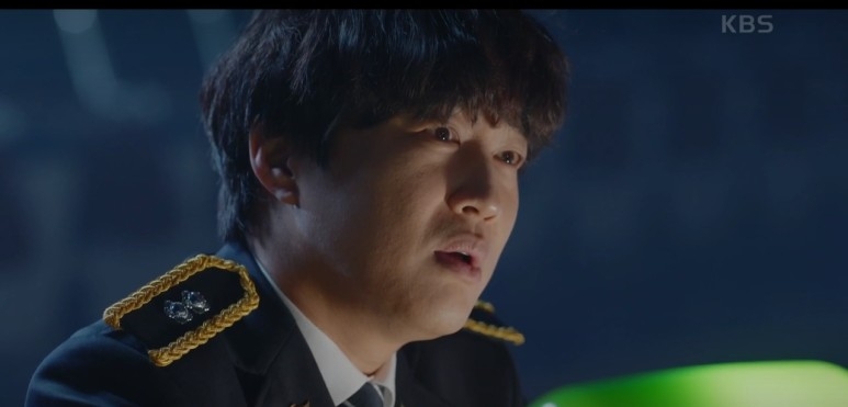 《警察課程》第1-2集劇情