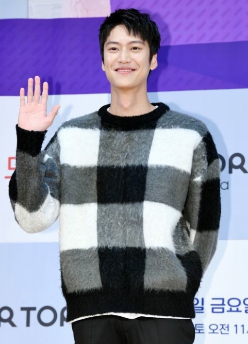 羅人友&徐玄確定主演奇幻漫改劇《魔咒的戀人》