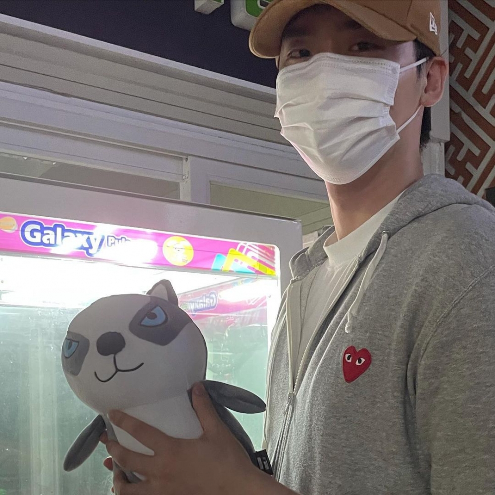 李鍾碩標註金宇彬