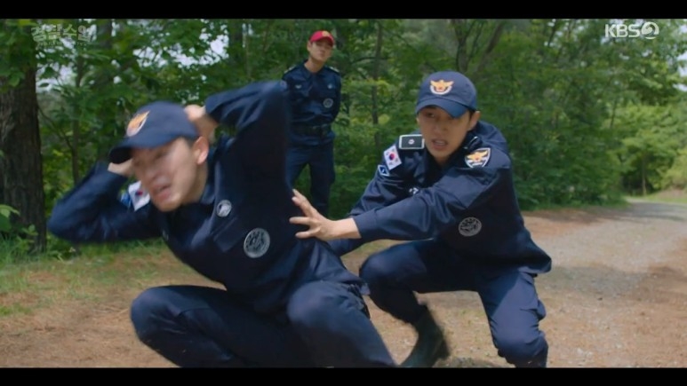 《警察課程》第1-2集劇情