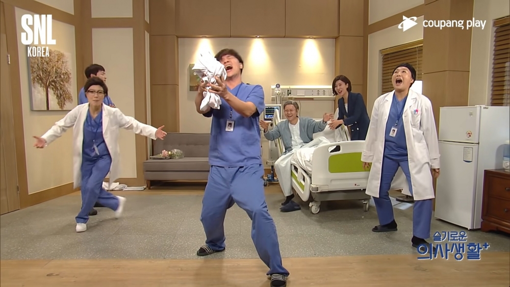 《SNL Korea》惡搞《機醫》
