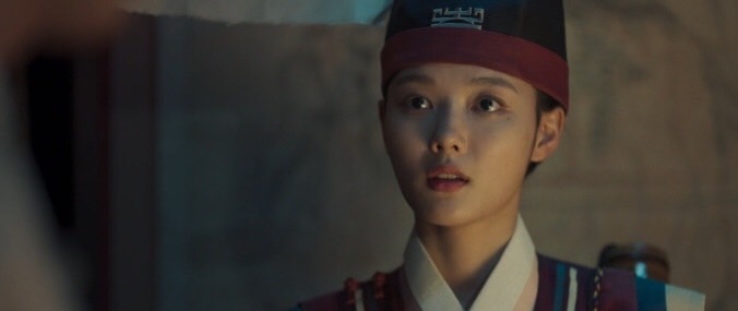 紅天機幫忙修復地圖的工作還是和河藍一起進行。河主簿確定沒有公器私用嗎