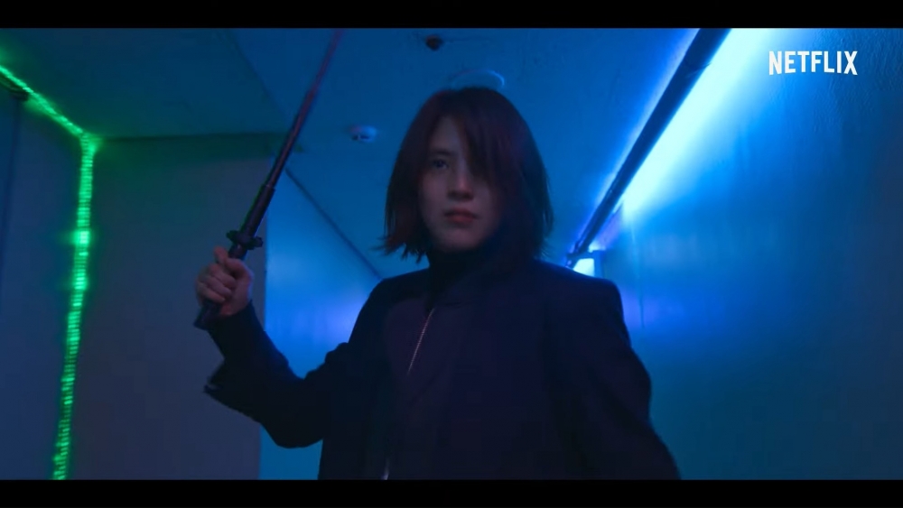 回應道智友已經進去緝拿毒品，原來智友潛入毒窟要找出最大BOSS