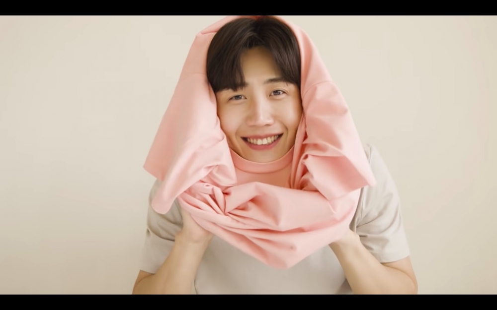 金宣虎陽光招牌微笑