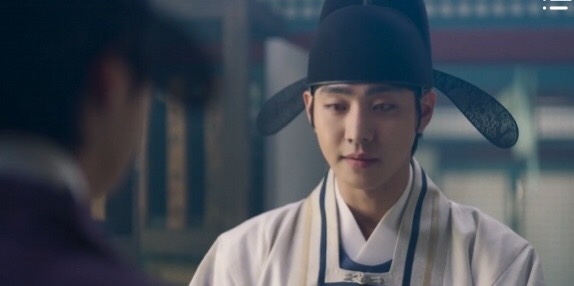 河藍坦白兩人很久之前就相識，並反問亮明大君為何如此在意