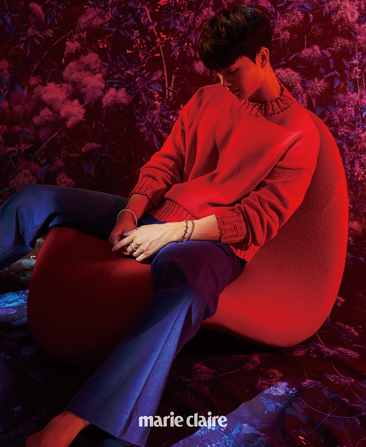 宋江「成熟野性」畫報登場❤對宋江來說,「李采祿」是這些人物中,讓他最費心的角色