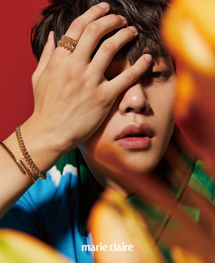 宋江「成熟野性」畫報登場❤宋江提到除了這樣的模擬訓練外,他平時在和朋友聊天時也會觀察對方的反應