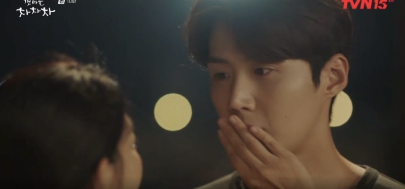 原本想開口說些什麼的斗植被惠珍阻止、又繼續被深情告白後