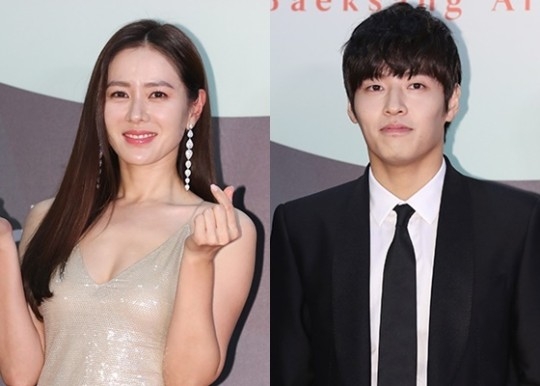 其實姜河那、孫藝珍這對組合不是第一次被提起,在今年初開播的《月升之江》原本有意讓兩人來主演