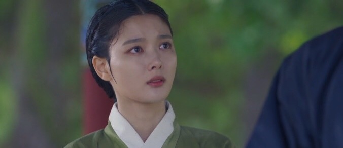 天機不曉得河藍過去所發生的事情，卻希望他偶爾也像現在一般與她訴說心事。