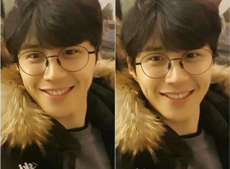 金宣虎戴細框眼鏡像哈利波特