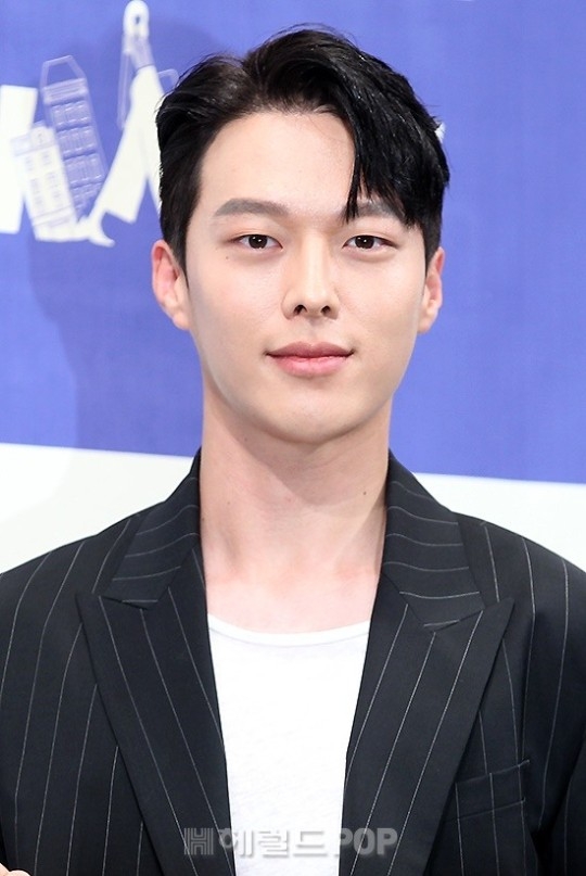 張基龍記者會照