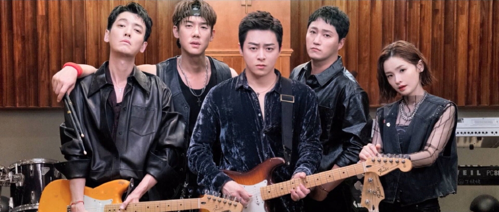 《機智醫生生活2》劇中以樂隊形式演唱歌曲