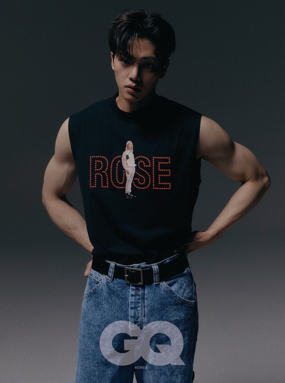 宋江 拍攝時尚畫報展現好身材01