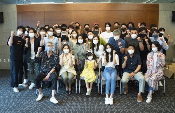 該劇是部不同人格進入同個身體內，並由兩個靈魂共同解決多樣事件，進而發生的動作推理搜查劇。