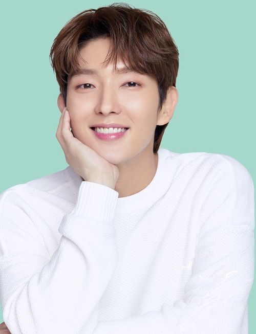 李準基將擔任男主角「金熙宇」，他是一名檢察官