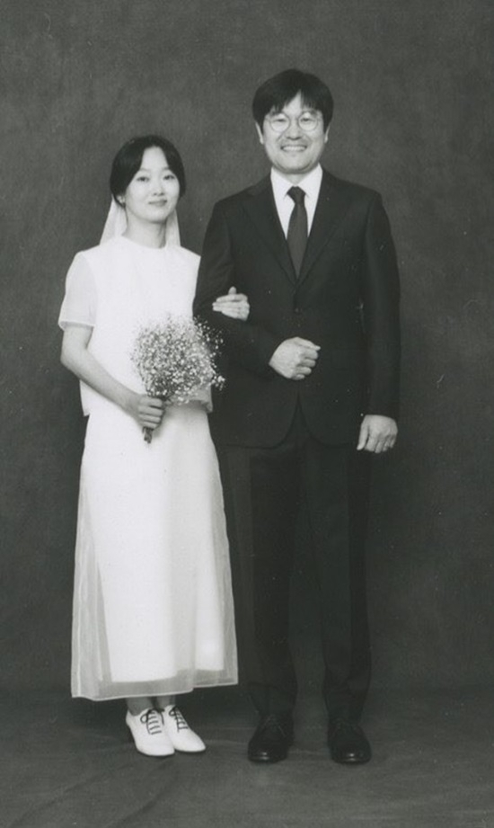李鳳輦與丈夫李圭會於2019年結婚
