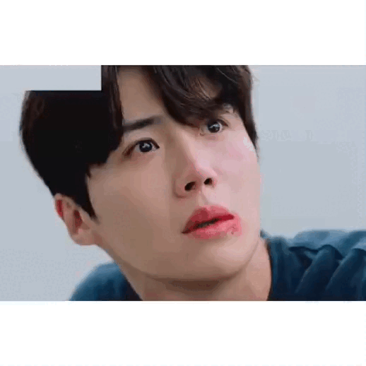 而網友們對金宣虎的演技不斷稱讚道：「真的是名場面」、「這要怎麼醞釀感情啊？」