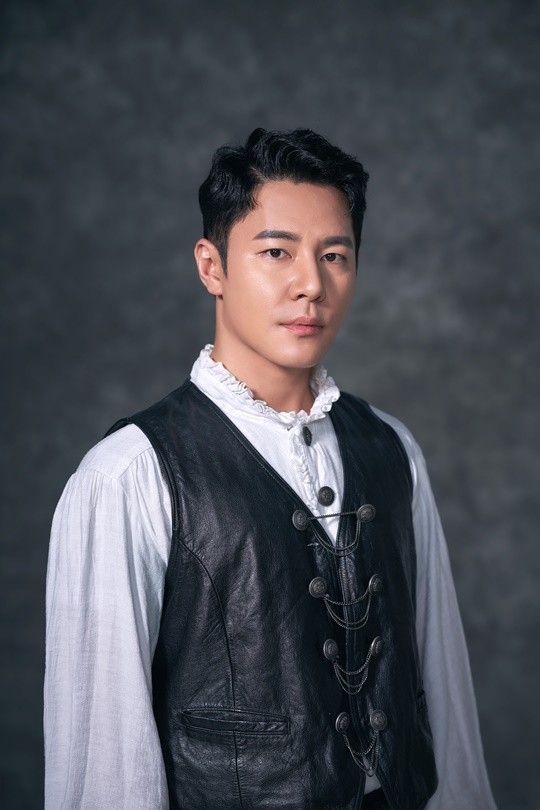 不過事實上，由於李奎炯以音樂劇為演藝重心，所以才只能以客串的方式出演電視劇。