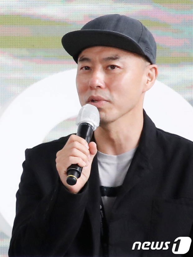 雖然知道會有「好突然、(這場戲)沒必要」的反響,但導演認為是必須要有的場面