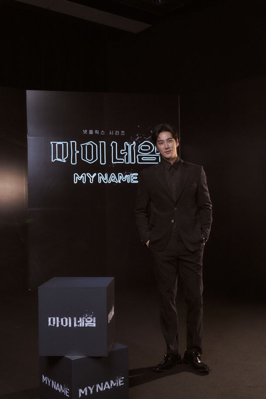 安普賢本來覺得總有一天要嘗試黑色動作題材