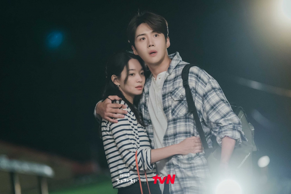 《海岸村恰恰恰》被抨擊淡化女性遭遇犯罪的嚴重性