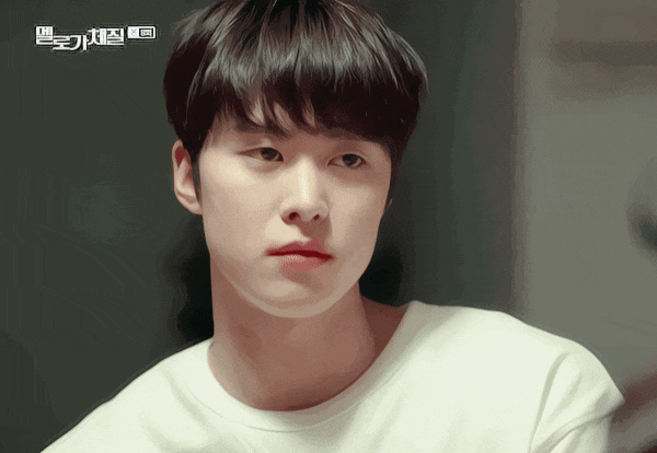 有很多網友開始討論，將會由哪位演員擔任「柔美老公」馴鹿一角呢？被提名的男演員有孔明