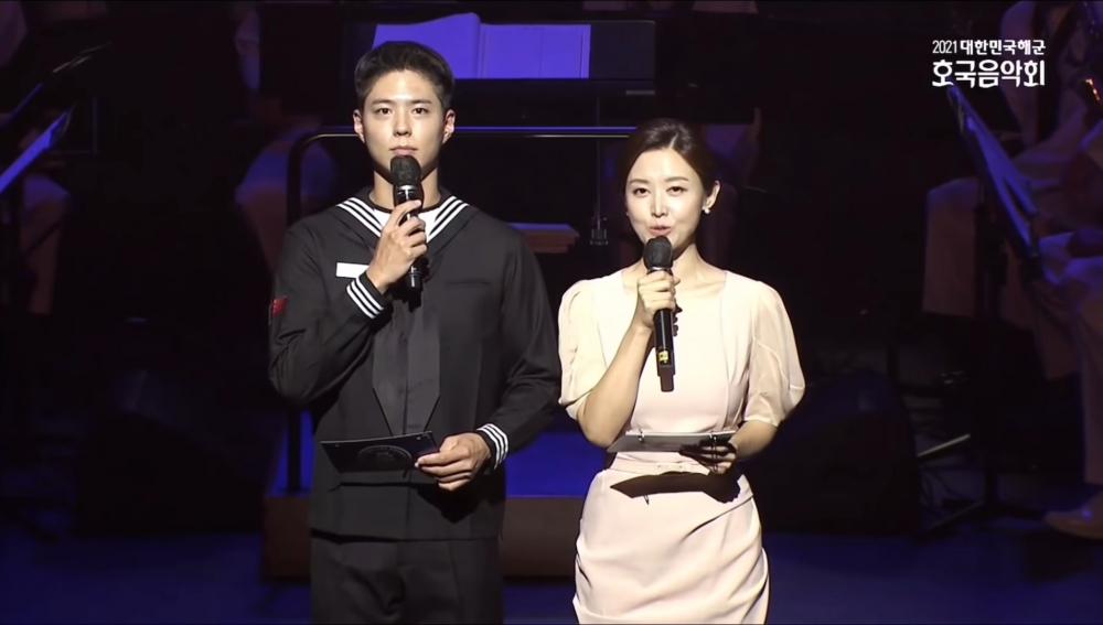 其實距離朴寶劍退伍只剩下六個月的時間，在他當兵的過程中，參與了各種藝文活動