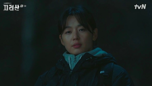 幸虧徐伊江看懂了賢祖的信號才把詐欺犯繩之以法，同時也救回了賢祖