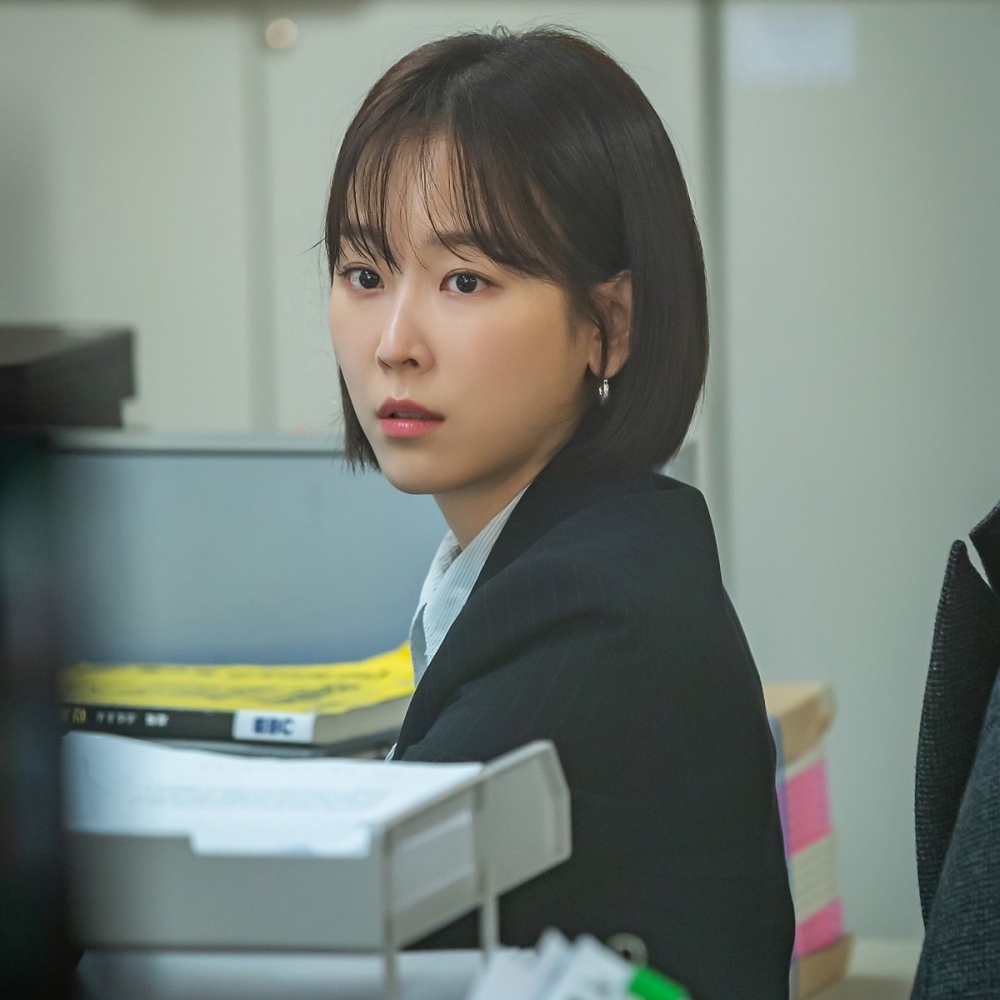 徐玄振飾演明星律師「吳秀才」