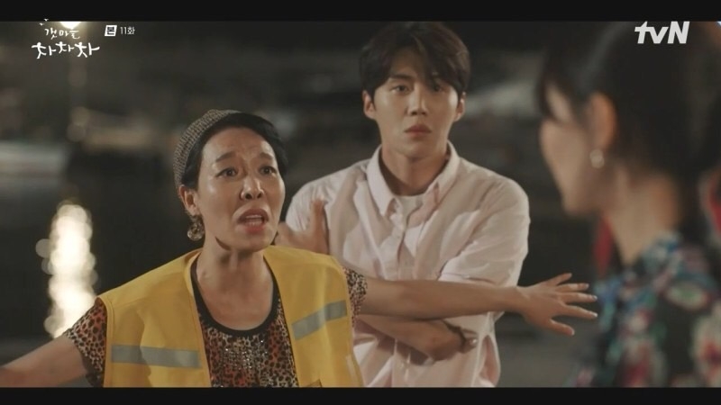 所以想將兩人分開，不過事實上大家早就知道兩人在交往