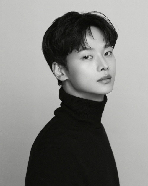 tvN新劇《Bad and Crazy》（배드앤크레이지）公開劇本試讀現場照！車學沇則出演年輕警察。