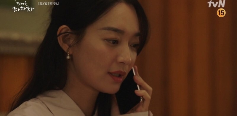 《海岸村恰恰恰》EP.13-14:惠珍巧遇呂華貞(李鳳輦 飾),並向她訴說和洪斗植之間的問題