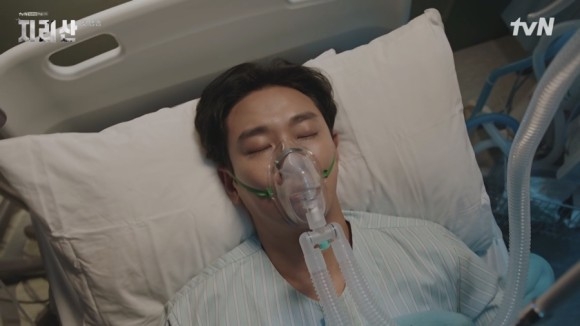 但這時的姜賢祖又在哪？沒想到他在2019年發生事故，一直躺在床上昏迷中...