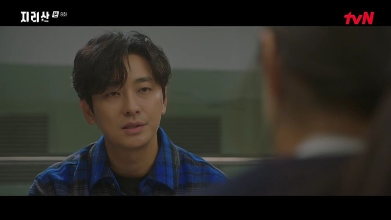 姜賢祖告訴徐伊江自己看到的幻象，都是偽裝成事故的殺人案