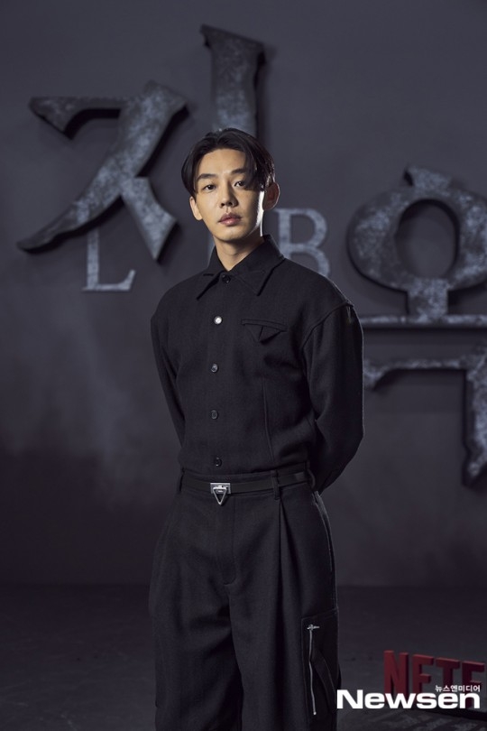 劉亞仁聽到和出演的角色「鄭振秀」相似度很高表示「這個說法是稱讚嗎?」