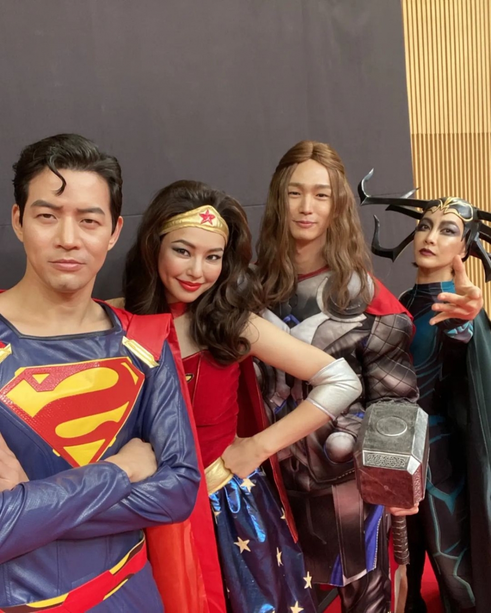 李荷妮、李相侖、李源根、陳瑞妍大玩cosplay