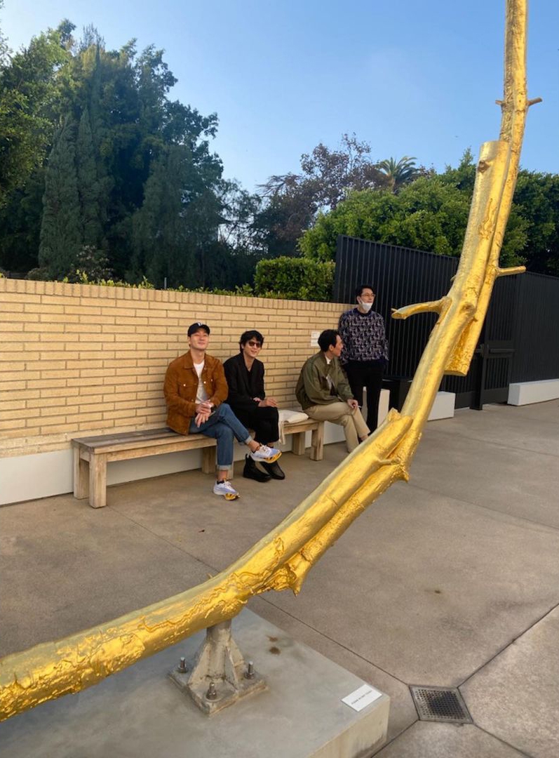 李政宰、鄭雨盛、姜棟元、朴海秀悠閒休息的模樣被捕捉